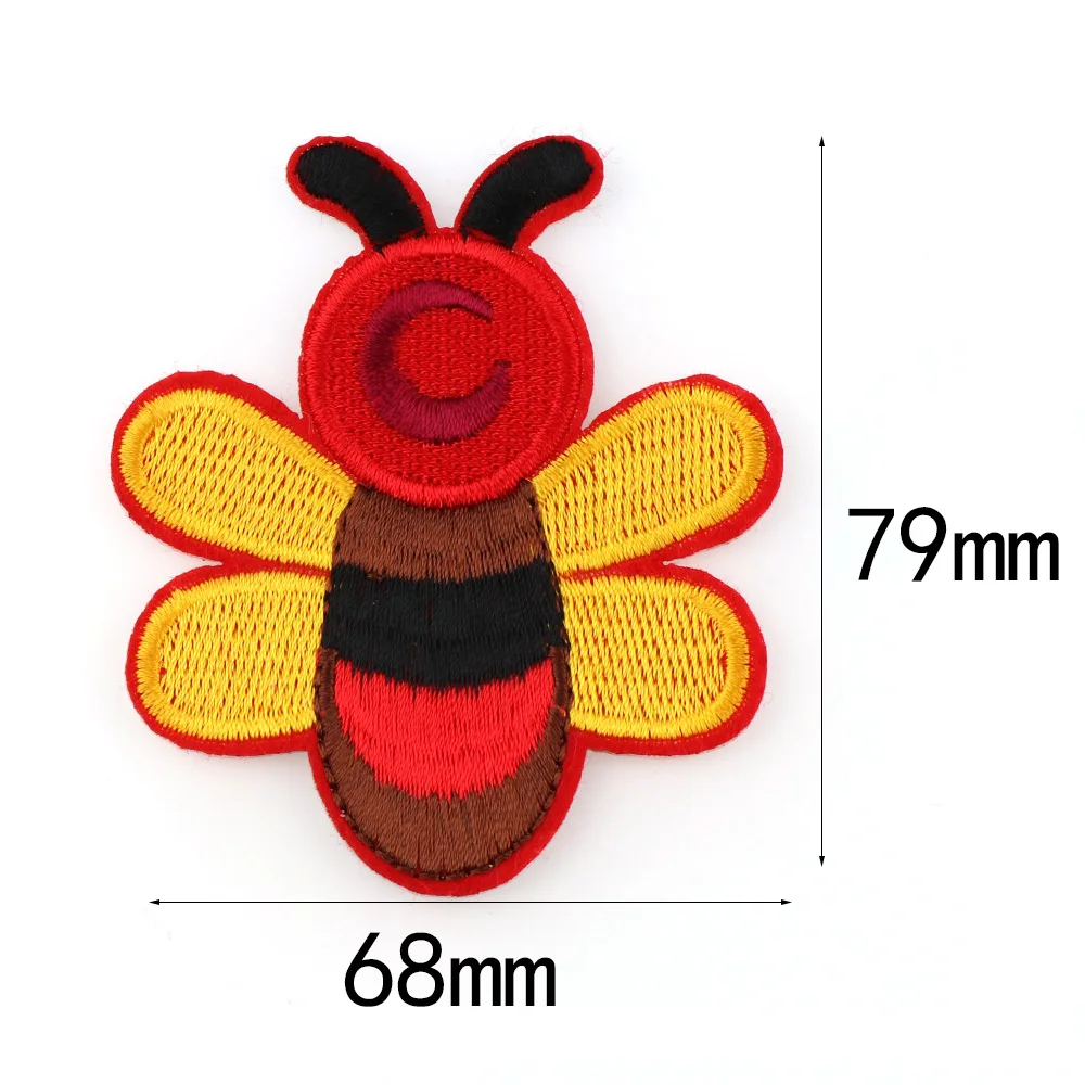 Случайный 6 шт Патчи мультфильм смешанные цвета Милая пчела вышитые железа
