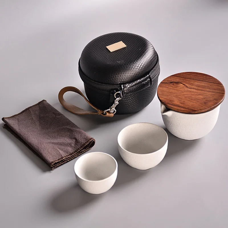 TANGPIN керамические чайники gaiwan чайные чашки китайский чайный набор портативный чайный набор для путешествия с сумкой для путешествий - Цвет: Белый