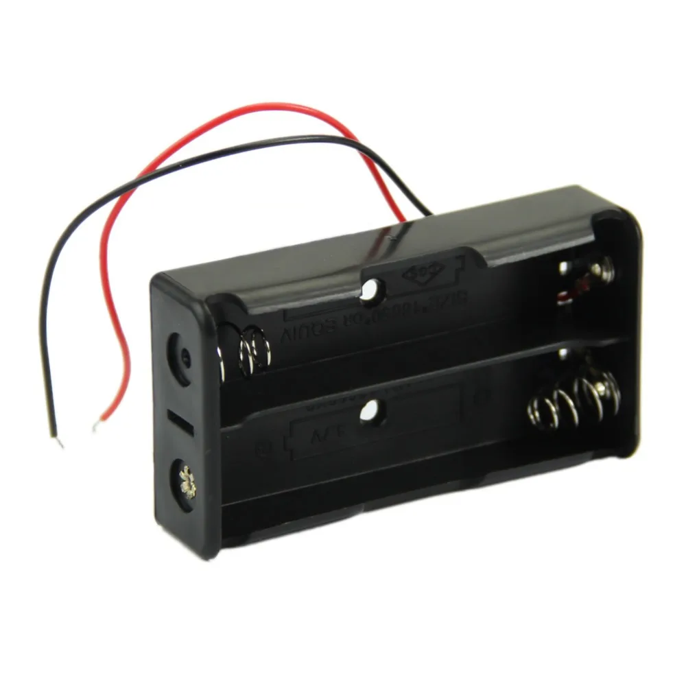 1 чехол для аккумулятора из черного пластика с проводными выводами может вмещать