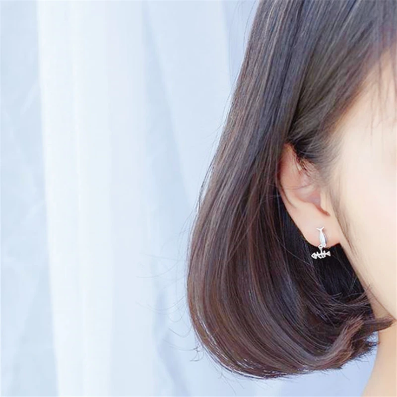 Серьги гвоздики женские Серебристые в виде кошек и рыб|Серьги-гвоздики| |