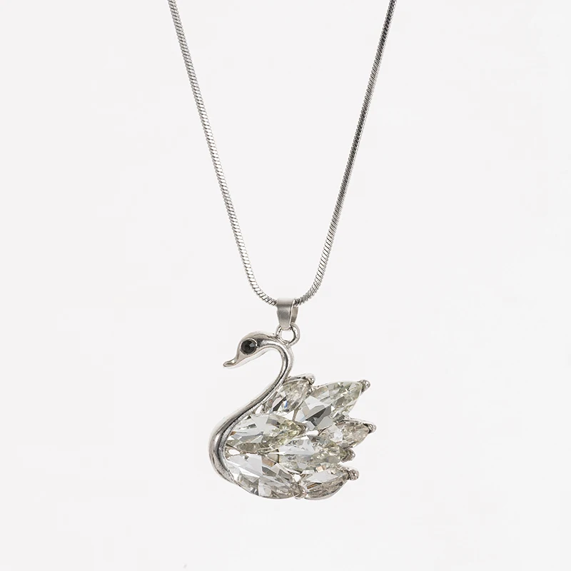 

Zircon Swan Long Necklace Sweater Chain Fashion Metal Chain Crystal Flower Pendant Necklaces Adjusted