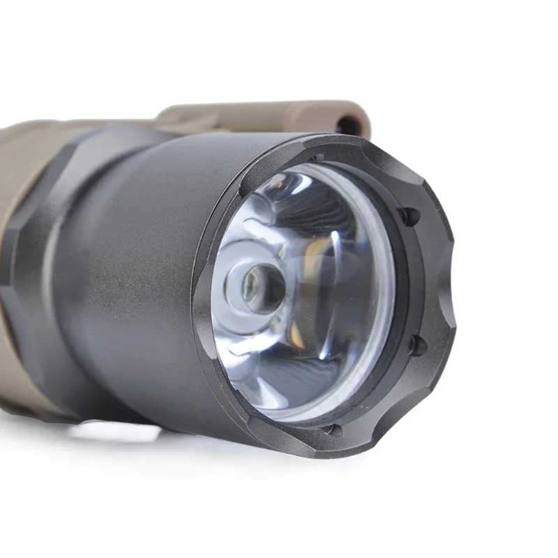 Тактический вертикальный фонарь FOREGRIP WEAPONLIGHT M910V чувствительный к давлению