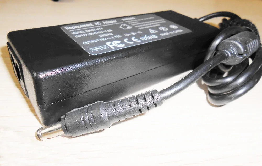 Зарядное устройство для ультрабука DELL XPS 13 12 19 5 V 3.34A black mouth 4 5*3 0 мм.|charger olympus digital