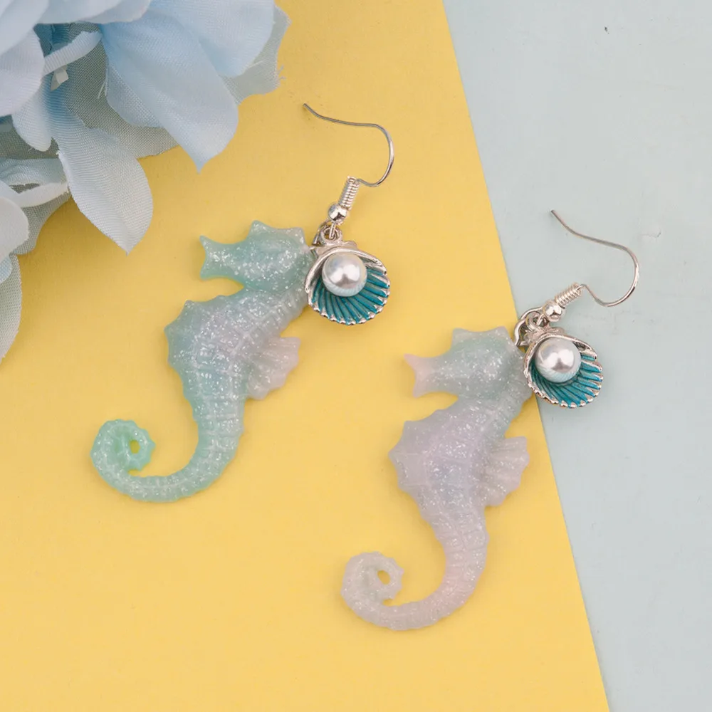 DoreenBeads имитация жемчуга для женщин Jewelry висячие серьги морской конек в виде