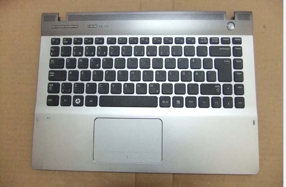 Клавиатура для ноутбука SAMSUNG QX411 QX410 QX412