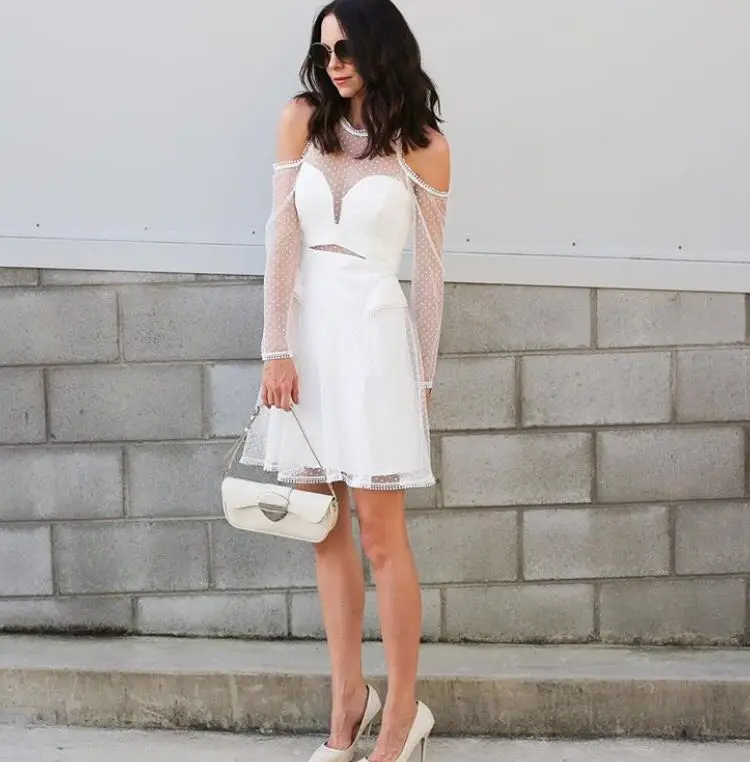 Модные кружевные белые и черные цельный короткое платье леди милый Новый Off-плечо