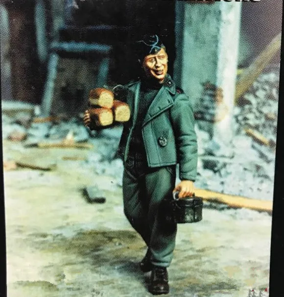 1/35 модельная фигурка из смолы комплект неразборный Неокрашенный 646 | Игрушки и