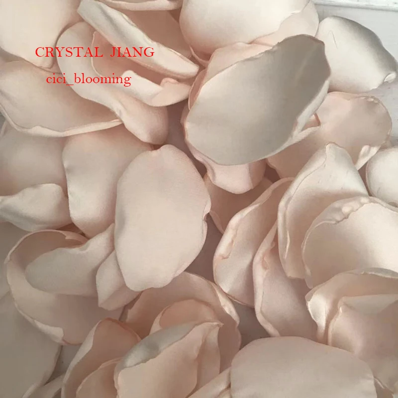 Атласные лепестки для свадеб цветок девочек роз 100 шт./лот реальное изображение