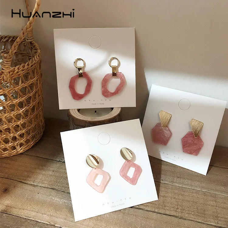 Серьги HUANZHI женские розовые акриловые геометрические полупрозрачные корейские