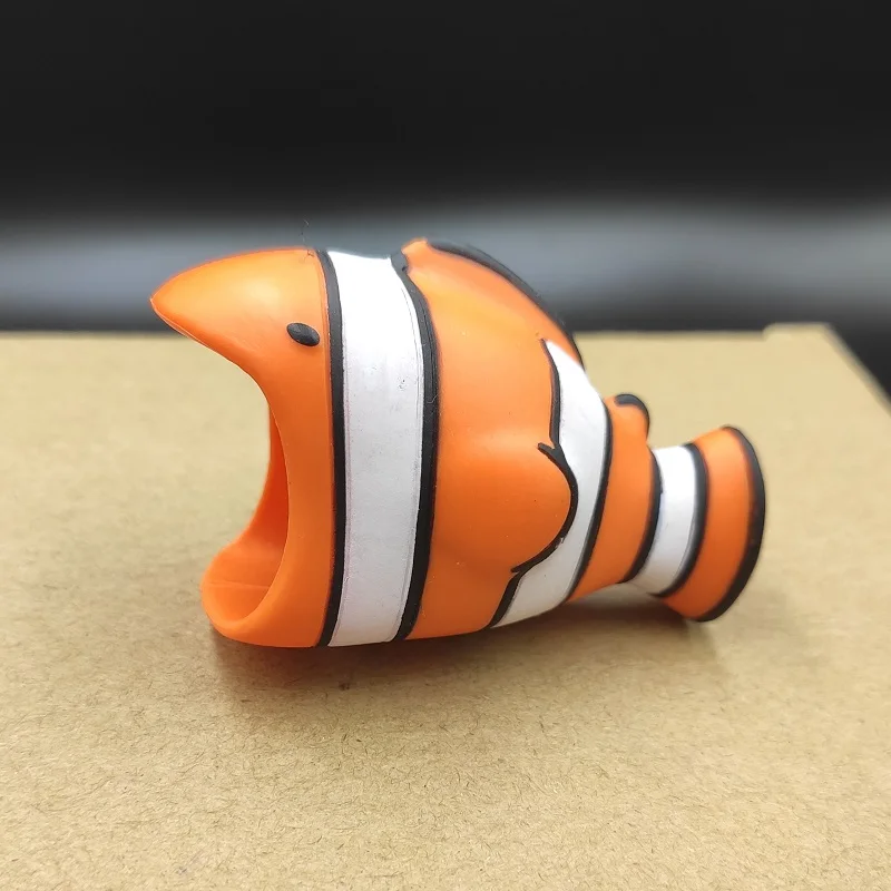 Дропшиппинг большой кабель Chompers 1 шт. телефон укус аксессуар животное кабель протектор для Iphone кабель собака укус Тигр Панда акула - Цвет: Многоцветный