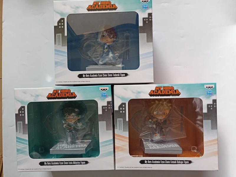 С героями из мультфильма Мой герой Boku без Hero Академия Кюн Чара шото Lzuku Midoriya Katsuki