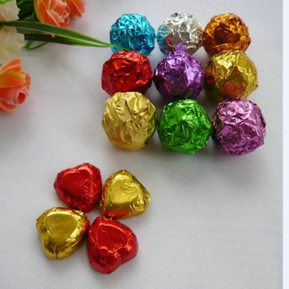 

500Pcs/Lot 10*10cm Colorful Foil Wrapping Paper Chocolates Sweetmeats Package Paper Candy Pastry Tin Foil Paper for Christmas