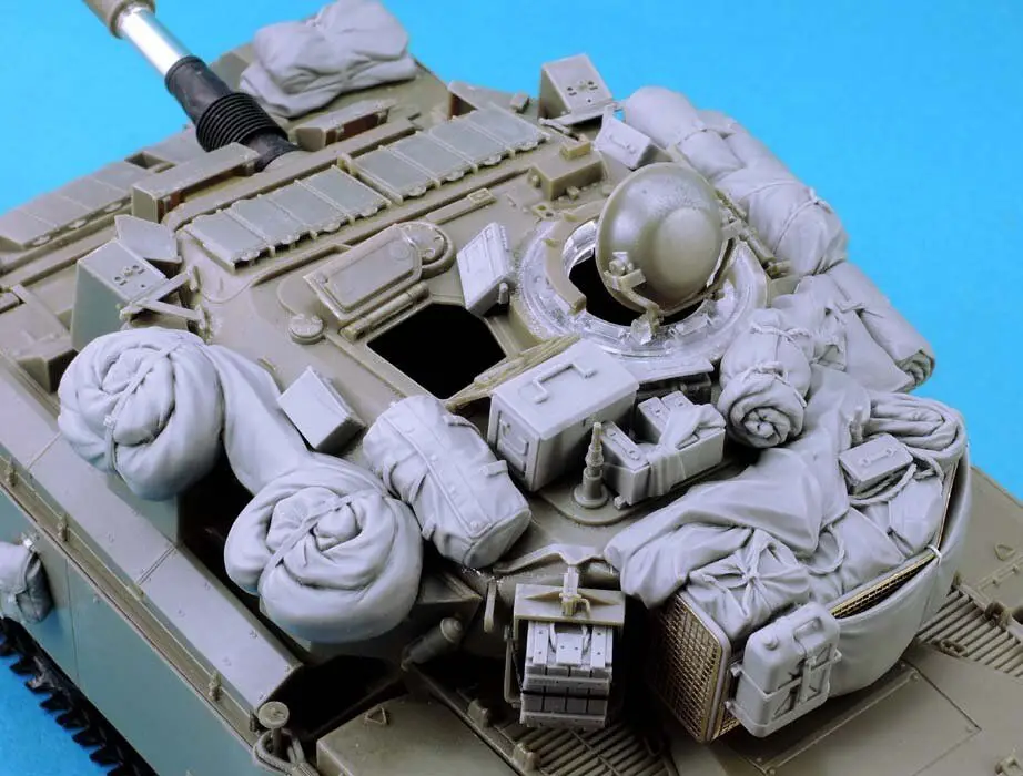 Набор из неокрашенной смолы в масштабе 1/35 посылка танка Израиля (без бака) |