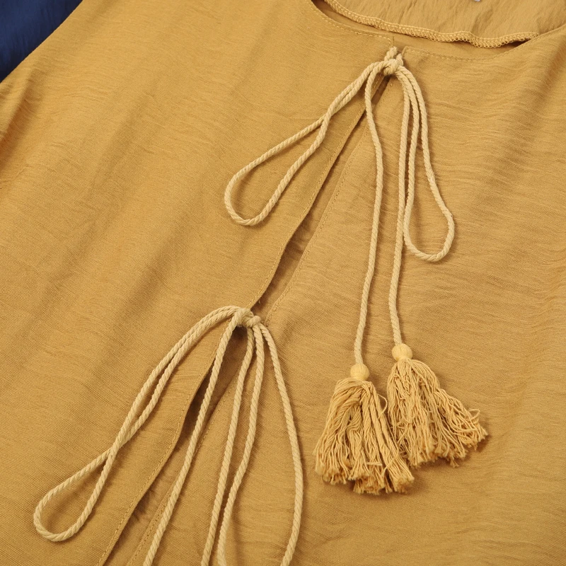 Женское длинное однотонное вечернее платье с длинными кружевными рукавами