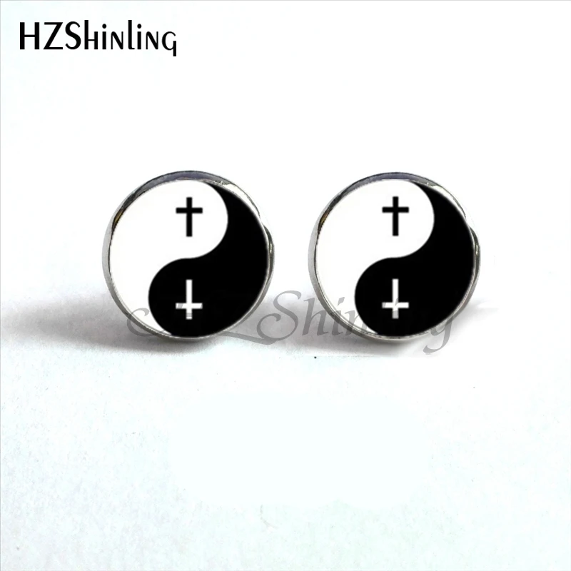Серьги гвоздики NES 00100 Yin Ying Yang магический знак дзен стеклянные серьги с кабошоном