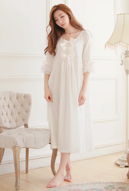 Бесплатная доставка женская шелковая ночная рубашка принцессы длинная белая