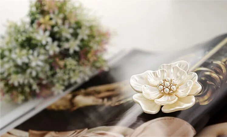 

Hot Selling Flower Pearl Brooches For Women Fashion Peony Exquisite Wedding Brooches Jewelry Corsage
