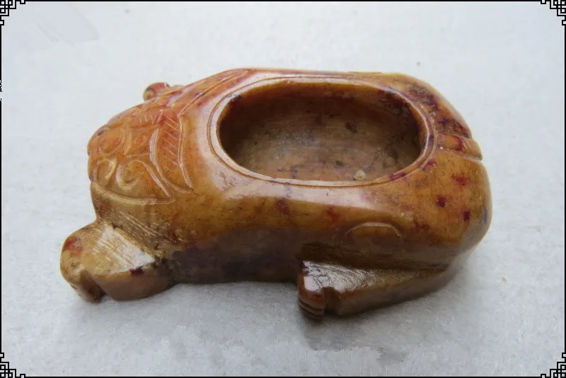 Продажа антикварных резных украшений из нефрита в династии Мин и Цин Хань