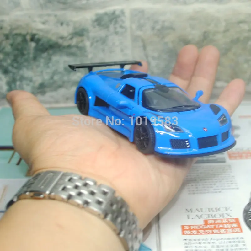 Масштаб 1/36 игрушечный автомобиль 2010 Gumpert Apollo Спортивная литая металлическая