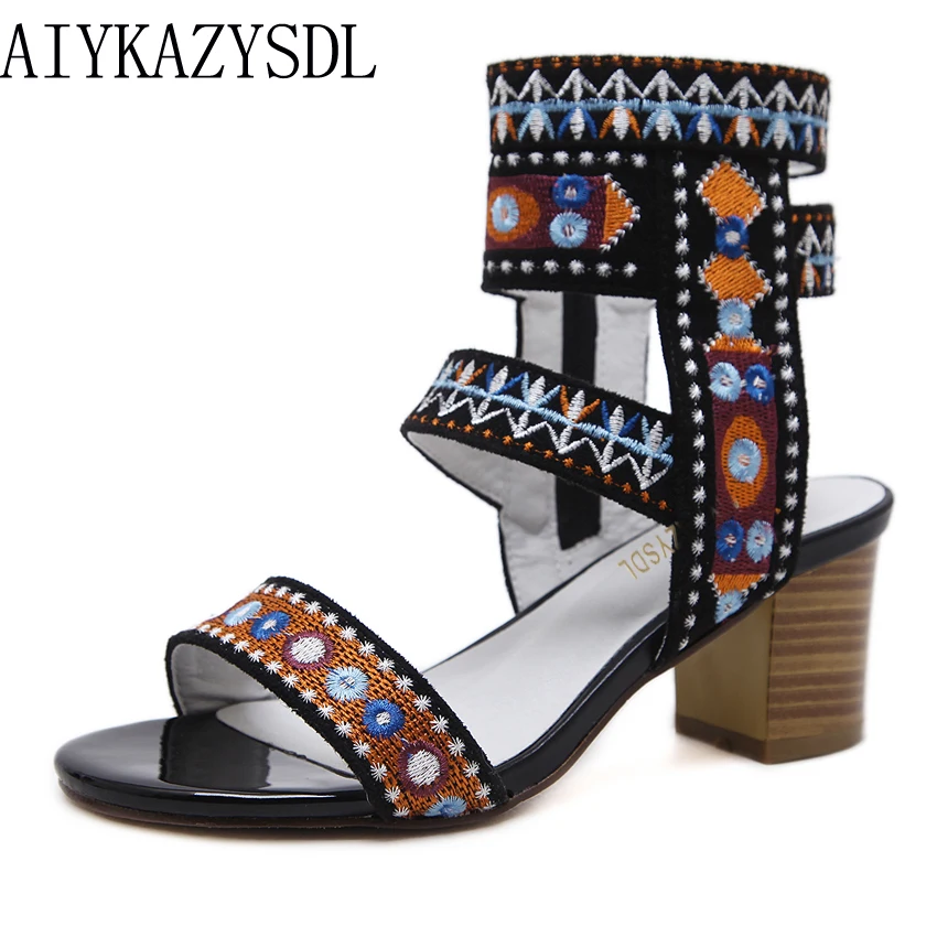 

AIYKAZYSDL Casual Bohemian Shoes Floral Geometric Ethnic Embroidery Gladiator Strap Sandals Open Toe Wood Print Thick Block Heel