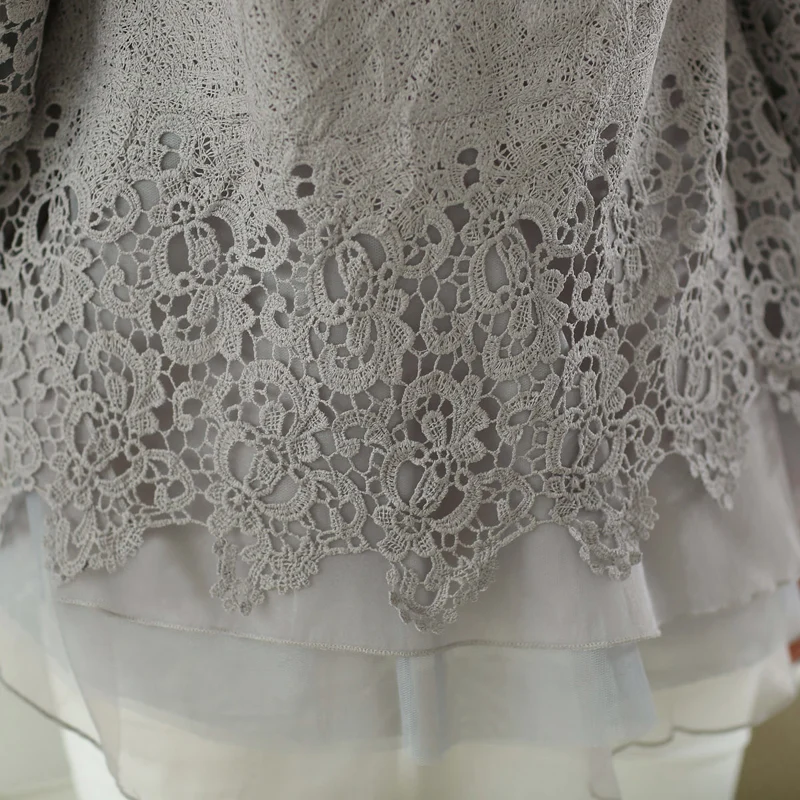 Женская блузка с рюшами винтажная кружевная длинными рукавами черный и белый