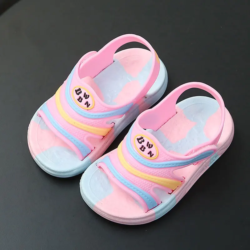 pink Scsech детская Классные шлепанцы с рисунками из мультфильмов с вышивкой для маленьких мальчиков и девочек обувь Cave летняя пляжная одежда стойкие Нескользящие с рисунком «крокодил» обувь SM06 - Цвет: pink