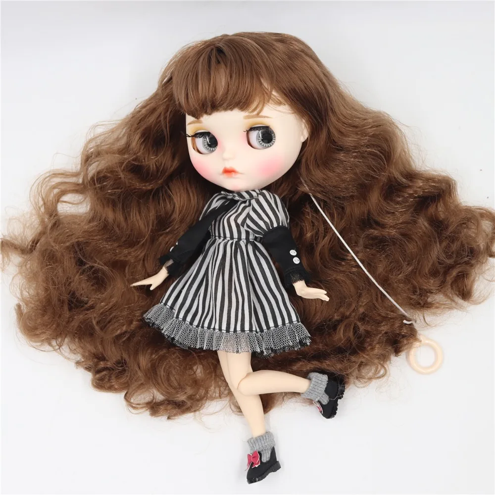 1/6 bjd ледяная фабрика blyth кукла bjd шарнир тела белая кожа bjd 30 см матовый лица резные губы с бровей индивидуальные лица