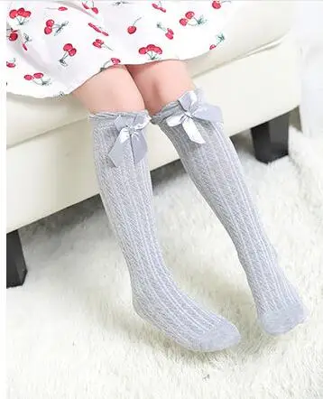 Gray bow front Детские осенние носки без пятки носки принцессы с ромбовидной сеткой для девочек хлопковые тонкие Гольфы выше колена с кружевным бантом - Цвет: Gray bow front