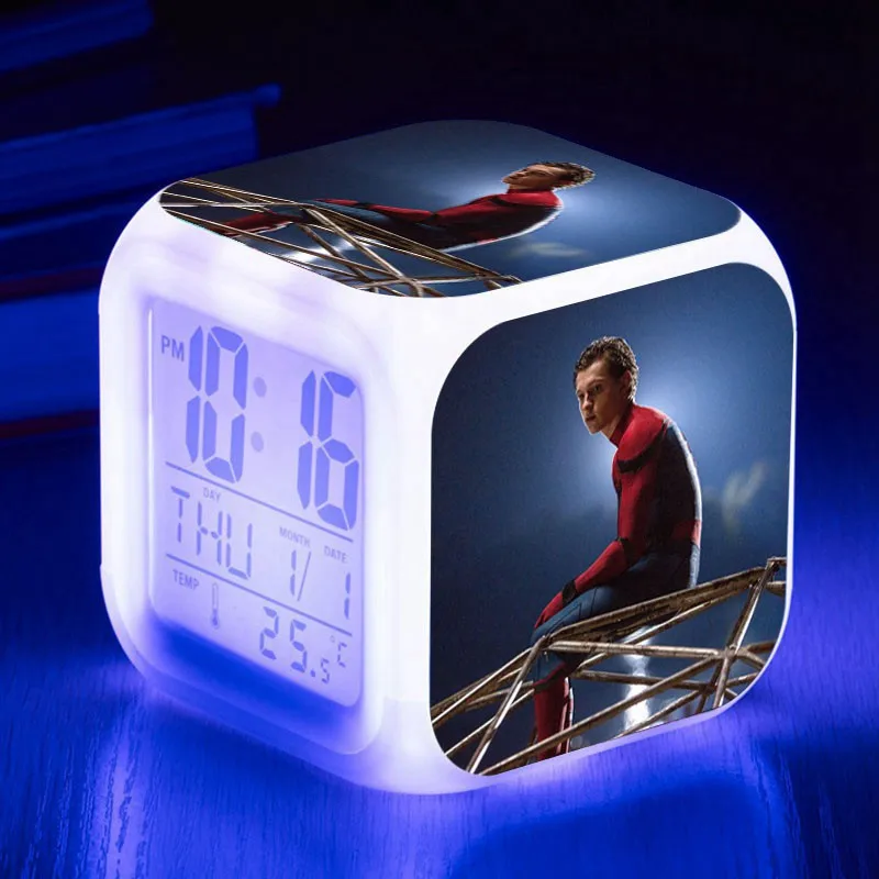 2018 фильм Человек паук выпускников СВЕТОДИОДНЫЙ Световой будильник часы Kid