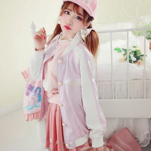 BoBON21 бейсбольное пальто принцессы, бейсбольное пальто оригинального дизайна с вышивкой крыльев Ангела, сердца, розового, синего, фиолетового цветов, C1248