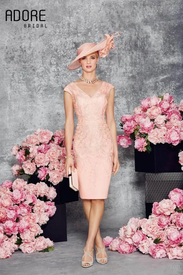 Элегантный Аппликация Шифон Мама Невесты Платья Оболочка V образным Вырезом