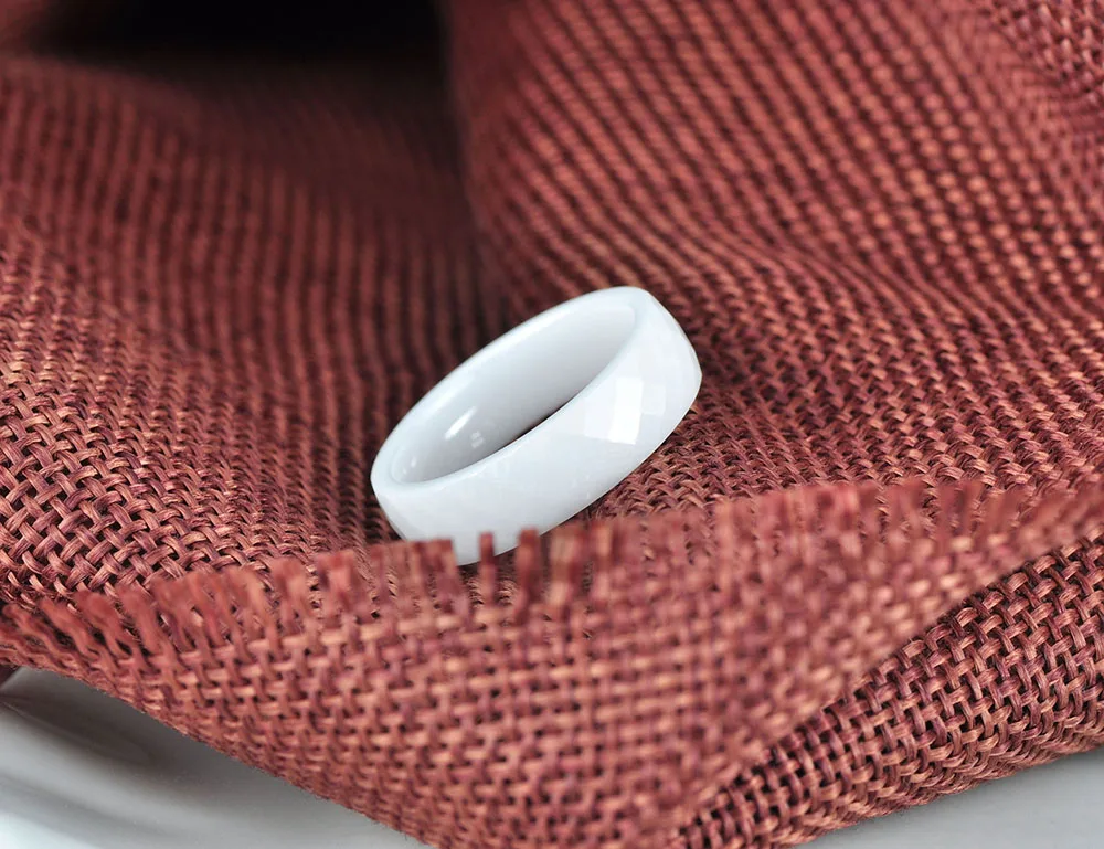 JeeMango трендовые черно белые режущие керамические кольца ювелирные изделия