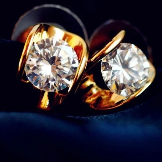 

Golden zircon gold earrings