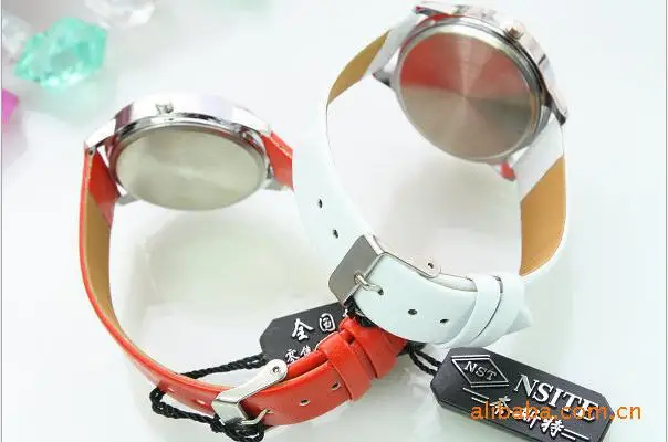 Leisure fashion pinion waterproof leather strap watch gift table | Наручные часы