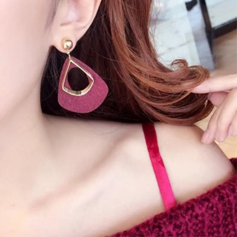 Hot Sale Vintage Women's Fashion Statement Clip on Earring Red Green Brown Black Color Long Wooden Brincos Wedding Party Gift images - 6