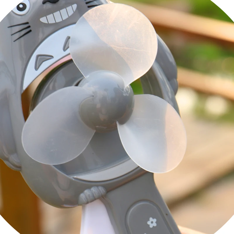 Милый мультяшный мини вентилятор для фанатов Тоторо портативный ручной