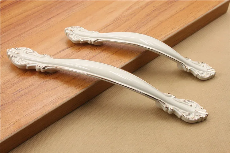 Простой кухонный шкаф из сплава цвета слоновой кости ручки для дверных шкафов