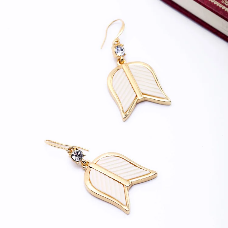 Оптовая цена серьги трендовые длинные подвески для женщин модные Джокер