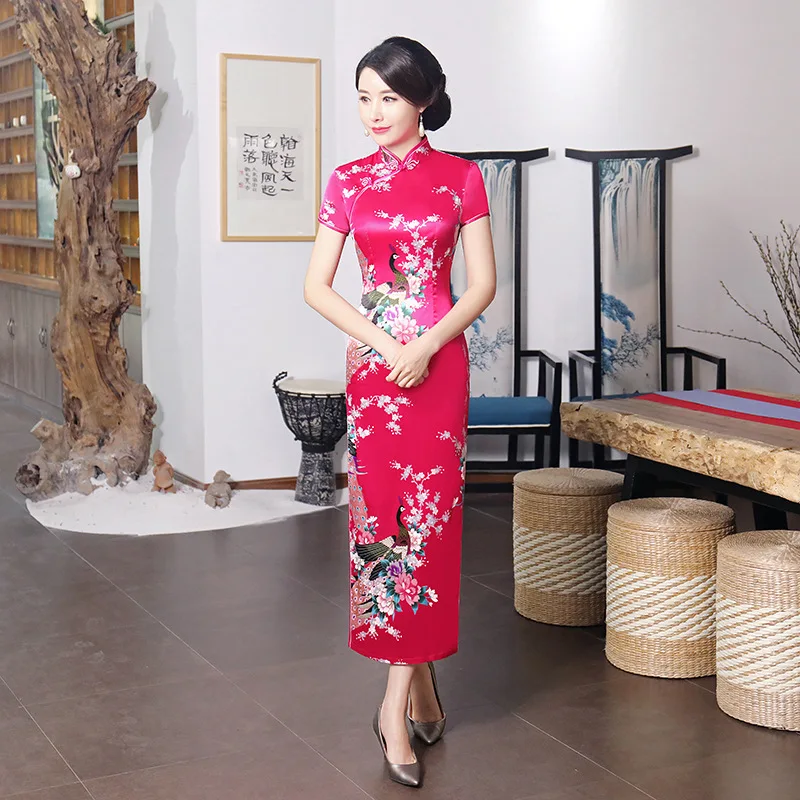Традиционное китайское платье Qipao женское шелковое с разрезом и цветочным