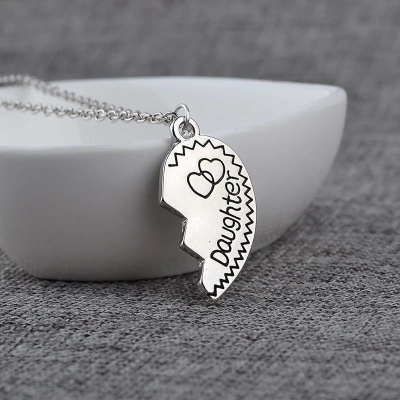 

Euro-American Hot Sale Mother&Daughter Loving Heart Necklace Fashion Silver Plated Necklace Wholesale 12sets/lot