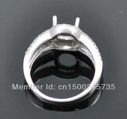 Однотонное кольцо из белого золота 14 карат 7 мм с натуральным бриллиантом