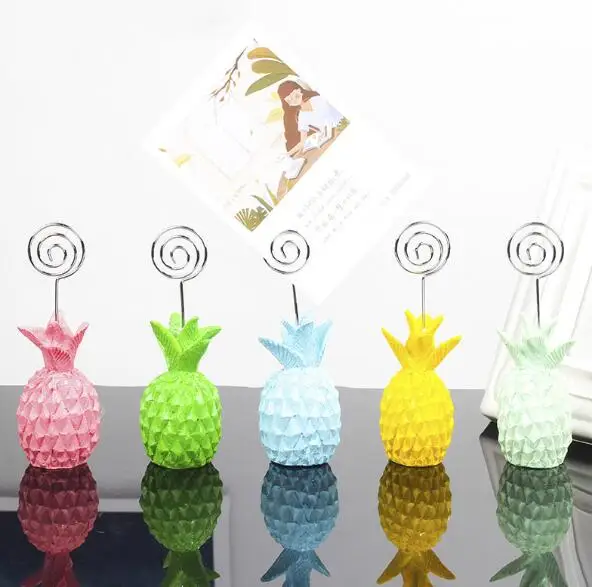

1PC Cute Resin Ornaments Folder Clip Pineapple Shape Photo Folder Wedding Party Table Name Card Holder Resin Craft ME 046