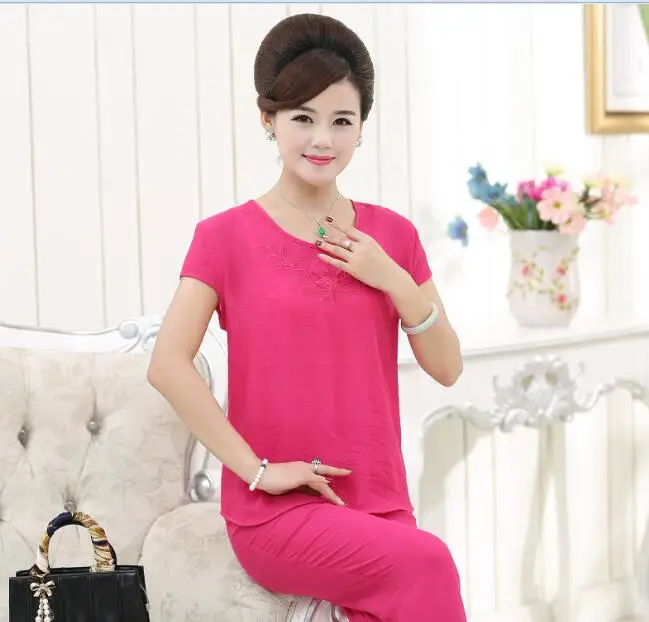 Женский костюм из двух предметов повседневный льняной с вышивкой и брюками новый