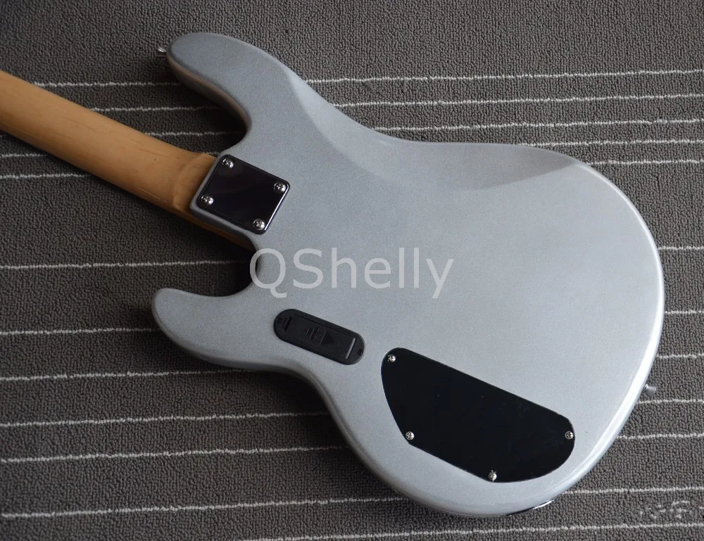 Высокое качество QShelly изготовленный на заказ Серебряный StingRay 4 струны MC ebony гриф 21