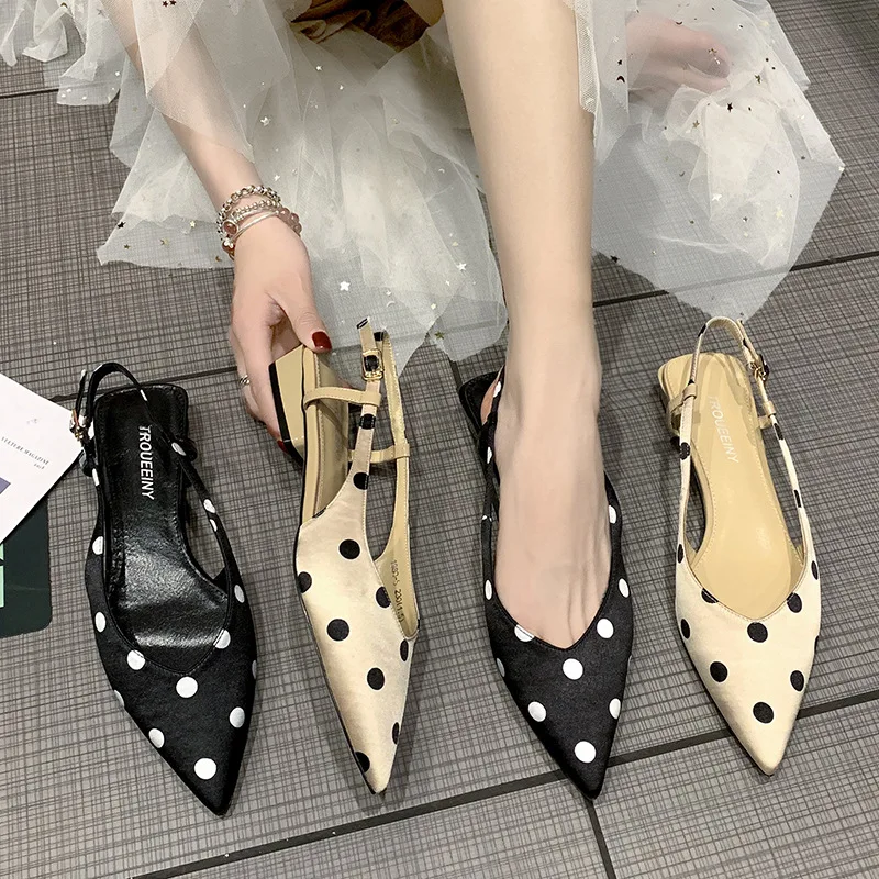 2019 летние женские босоножки в горошек с острым носком и ремешками сзади