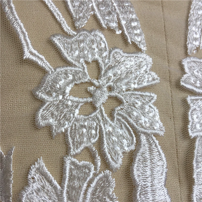 Free shipping European New Fashion Sequin Embroidered Lace Patch Wedding Dress Decoration Decal Manual DIY Accessories RS2379 | Дом и сад