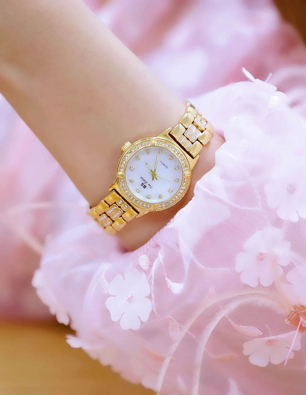 

2019 New Ladies Gold Watch Women Famous Brand Watch Female Wrist Watch Diamond Stainless Steel Watch Women relogio feminino 2019