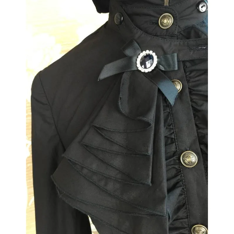 Женская блузка с рукавами фонариками черно белая приталенная в готическом