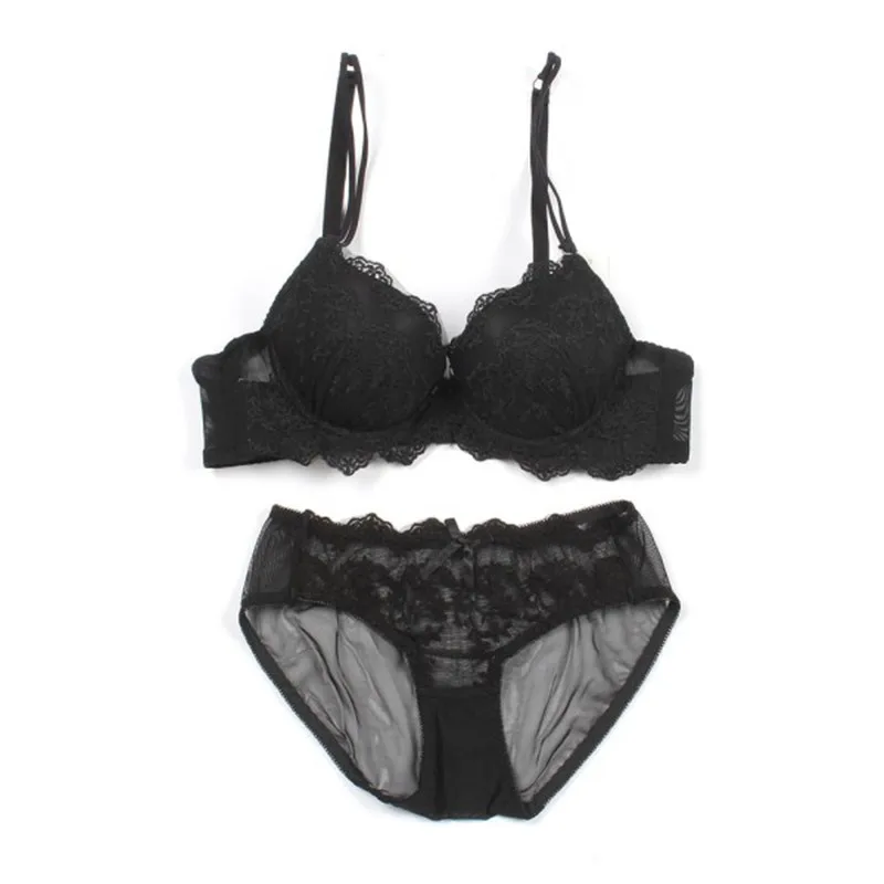 Комплект женского кружевного нижнего белья с чашками пуш ап|lingerie push up|set brabra set |