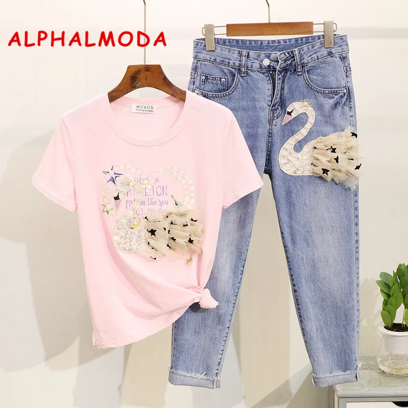 Женский Брючный комплект ALPHALMODA футболка с коротким рукавом и принтом лебедя